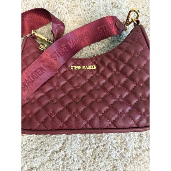 Steve Madden Cross body burgundy color - Picture 2 of 3